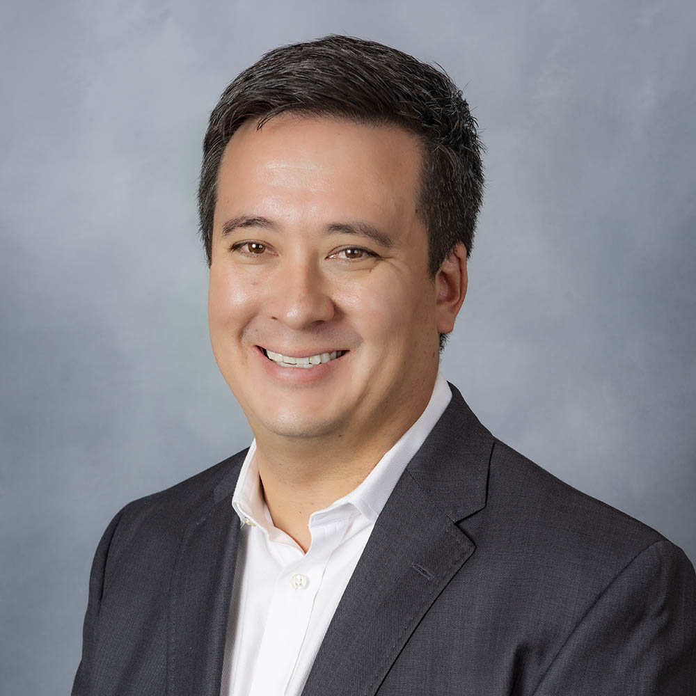 MIKE – real estate agent MIKE - real estate agent